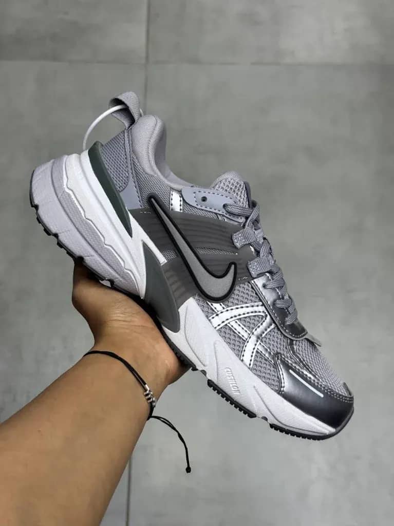 کفش نایک V2K Run پلاتینیوم خاکستری زنانه و مردانه | Nike V2K Run Platinum Grey