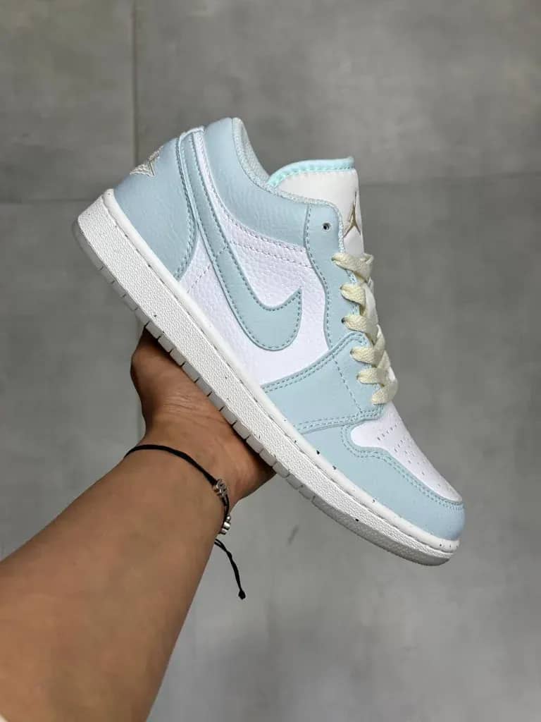 نایک جردن ۱ بدون ساق آبی یخی زنانه و مردانه | Nike Jordan 1 Glacier Blue