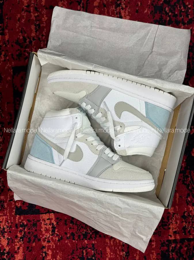 نایک جردن ۱ ساقدار پاریس زنانه و مردانه | Nike Air Jordan 1 High White Blue