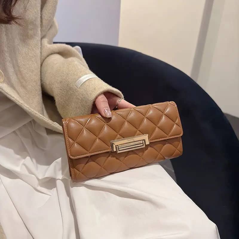 کیف پول پالتویی وارداتی مدل لمسه سایز بزرگ رنگ قهوه ای