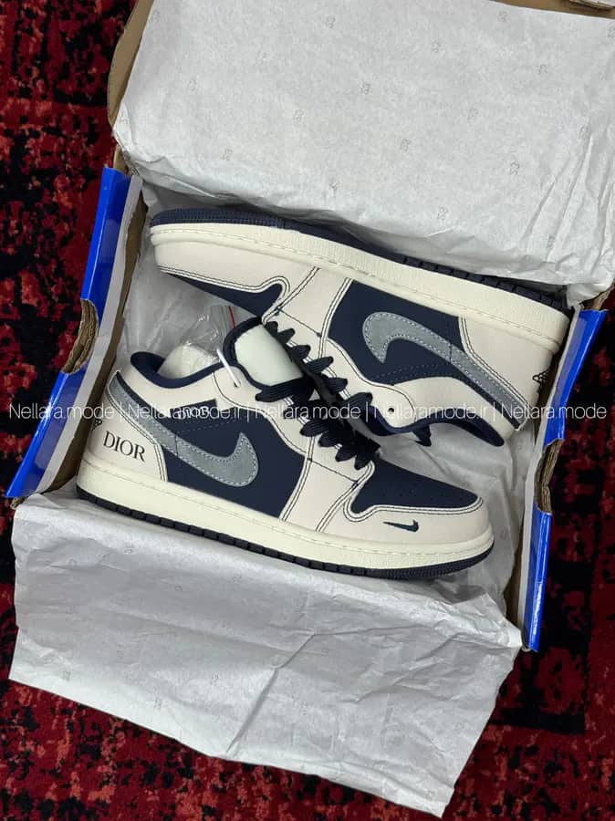 نایک جردن ۱ بدون ساق دیور سرمه‌ای زنانه و مردانه | Nike Jordan 1 Navy Dior