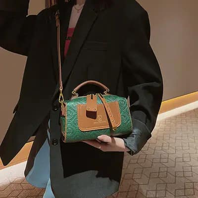 کیف وارداتی تدی بند چرمی سبز