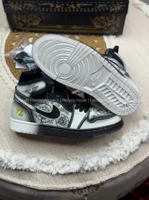 نایک جردن ۱ ساقدار فامیلیا دیا د مورتوس | Nike Jordan 1 High CMFT 2 Dia De Muertos