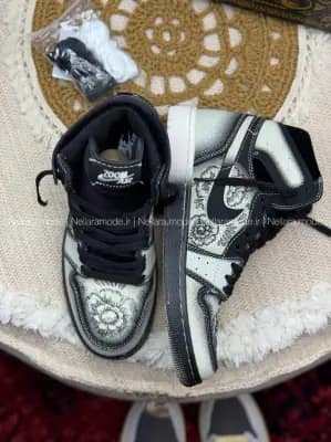 نایک جردن ۱ ساقدار فامیلیا دیا د مورتوس | Nike Jordan 1 High CMFT 2 Dia De Muertos