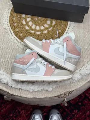 نایک جردن ۱ مید میلان زنانه | Nike Air Jordan 1 Mid Milan