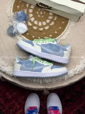 نایک جردن ۱ بدون ساق تراویس اسکات آبی کرم سوئد زنانه و مردانه | Nike Air Jordan 1 Travis Scott