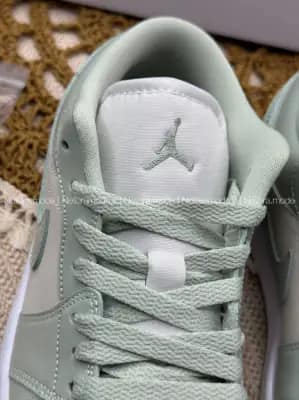 نایک جردن ۱ بدون ساق سبز دریایی روشن زنانه | Nike Jordan 1 SeaFoam