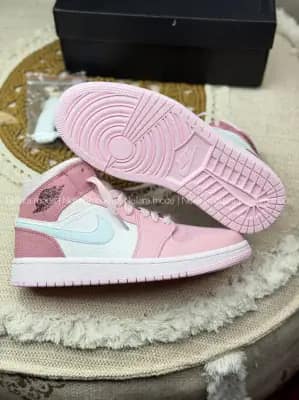 نایک ایر جردن وان ساقدار صورتی دیجیتال پینک زنانه | Nike Air Jordan 1 High Digital Pink
