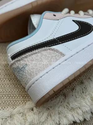 کفش جردن ۱ پشت توری زنانه | Air Jordan 1 Low Coral Reef