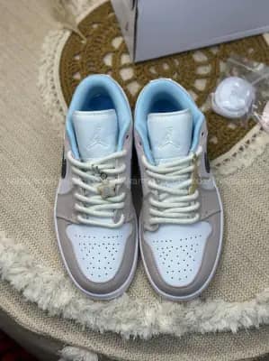 کفش جردن ۱ پشت توری زنانه | Air Jordan 1 Low Coral Reef