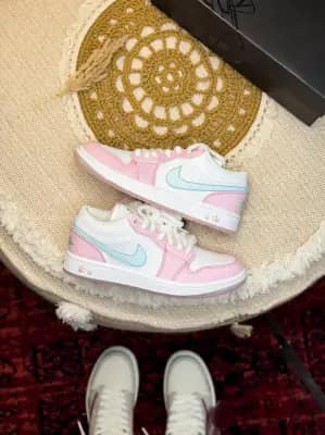 نایک جردن ۱ بدون ساق پرینت پینک Nike Jordan 1 Low Print Pink