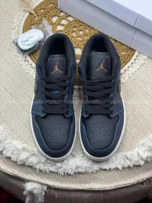 نایک جردن ۱ بدون ساق SE مشکی سرمه‌ای تیره زنانه و مردانه | Nike Air Jordan 1 SE Black Dark Navy