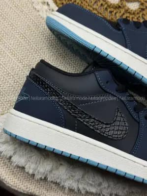 نایک جردن ۱ بدون ساق SE مشکی سرمه‌ای تیره زنانه و مردانه | Nike Air Jordan 1 SE Black Dark Navy
