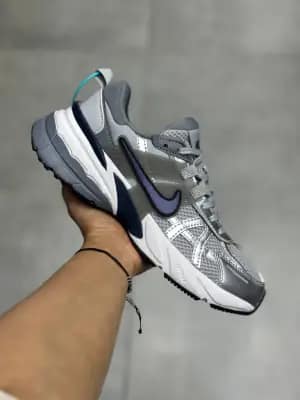 کفش نایک V2K Run پلاتینیوم سرمه‌ای زنانه و مردانه | Nike V2K Run Platinum Navy