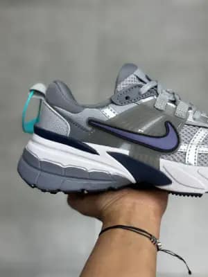 کفش نایک V2K Run پلاتینیوم سرمه‌ای زنانه و مردانه | Nike V2K Run Platinum Navy