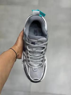 کفش نایک V2K Run پلاتینیوم سرمه‌ای زنانه و مردانه | Nike V2K Run Platinum Navy