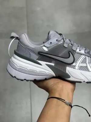 کفش نایک V2K Run پلاتینیوم خاکستری زنانه و مردانه | Nike V2K Run Platinum Grey