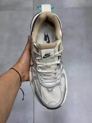 کفش نایک V2K Run کرم زرشکی زنانه و مردانه | Nike V2K Run Cream Maroon