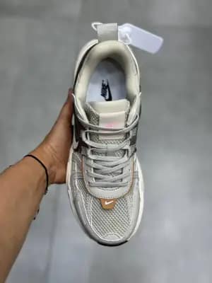 کفش نایک V2K Run کرم خاکستری قهوه‌ای زنانه و مردانه | Nike V2K Run Cream Grey