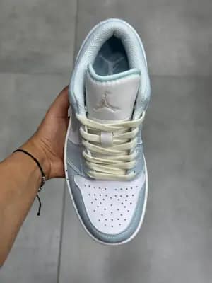 نایک جردن ۱ بدون ساق آبی یخی زنانه و مردانه | Nike Jordan 1 Glacier Blue