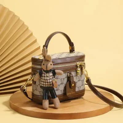 کیف وارداتی تدی جنس کنف بند چرمی قهوه‌ای