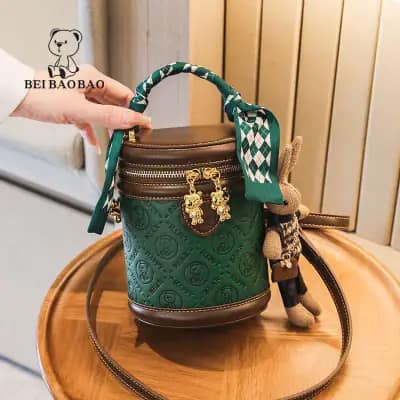 کیف وارداتی تدی با عروسک تدی بند چرمی سبز
