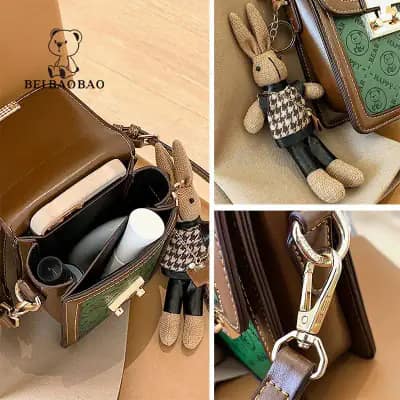 کیف وارداتی تدی دو زیپ با عروسک تدی بند چرمی سبز
