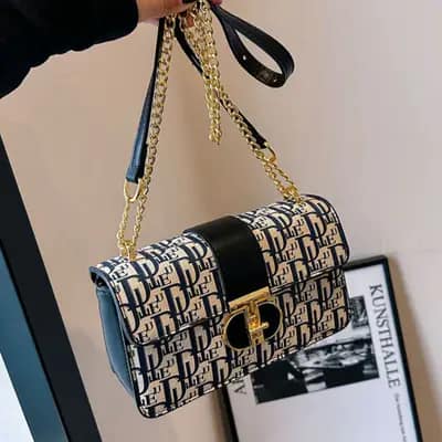 كيف وارداتی زنانه کلاسیک