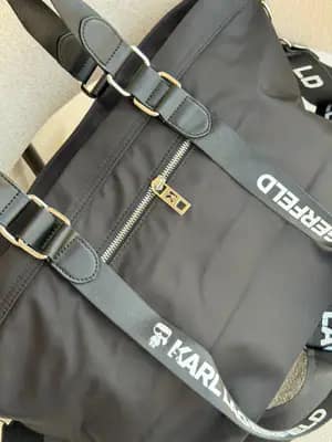 ساک دستی برزنتی کارل مسترکوالیتی M-1047