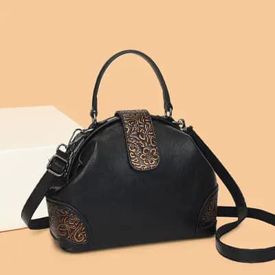 کیف دستی و دوشی وارداتی زنانه مدل باروک چرم پتینه رنگ مشکی