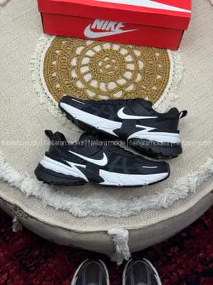 کفش نایک V2K Run مشکی سفید زنانه و مردانه | Nike V2K Run Black White
