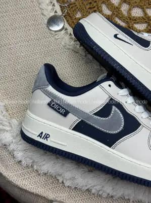 نایک ایر فورس ۱ دیور سفید سورمه ای |NIKE AIR FORCE 1 DIOR NAVY