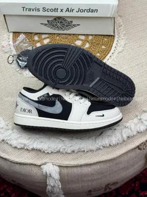 نایک جردن ۱ بدون ساق دیور مشکی | Nike Jordan 1 Navy Dior