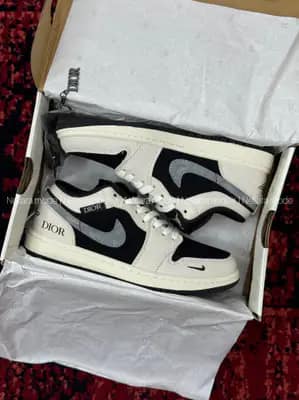 نایک جردن ۱ بدون ساق دیور مشکی | Nike Jordan 1 Navy Dior