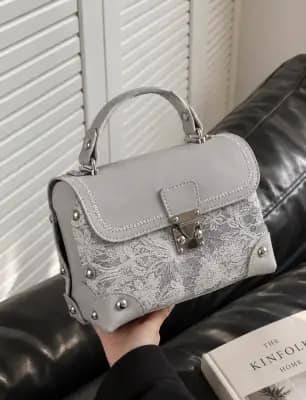 کیف دستی وارداتی طوسی با پنل دانتل گلدار