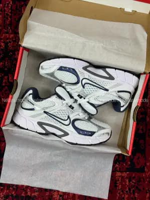 کفش نایک وی فایو سفید سرمه ای | Nike V5 Run White - Navy blue