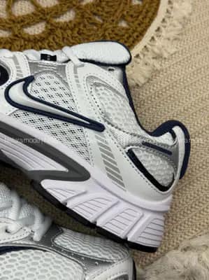 کفش نایک وی فایو سفید سرمه ای | Nike V5 Run White - Navy blue