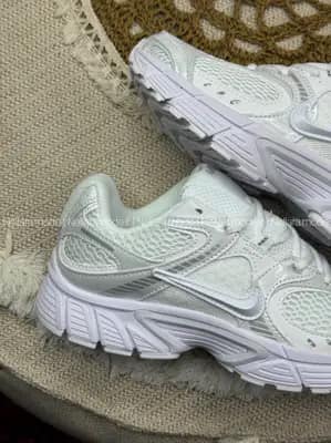 کتونی نایک وی فایو سفید | Nike V5 Run White