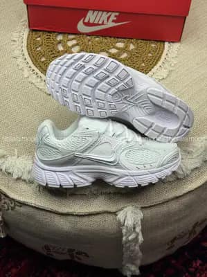 کتونی نایک وی فایو سفید | Nike V5 Run White